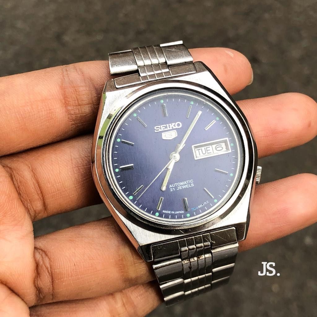 Jual jam tangan second seiko original Fesyen Pria Jam Tangan di