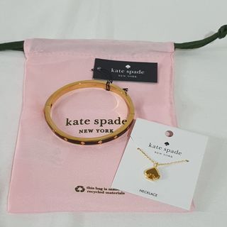 Kate Spade Everyday Spade Metal Mini Pendant (Gold) and Spot The Spade Enamel Hinged Bangle (Black)