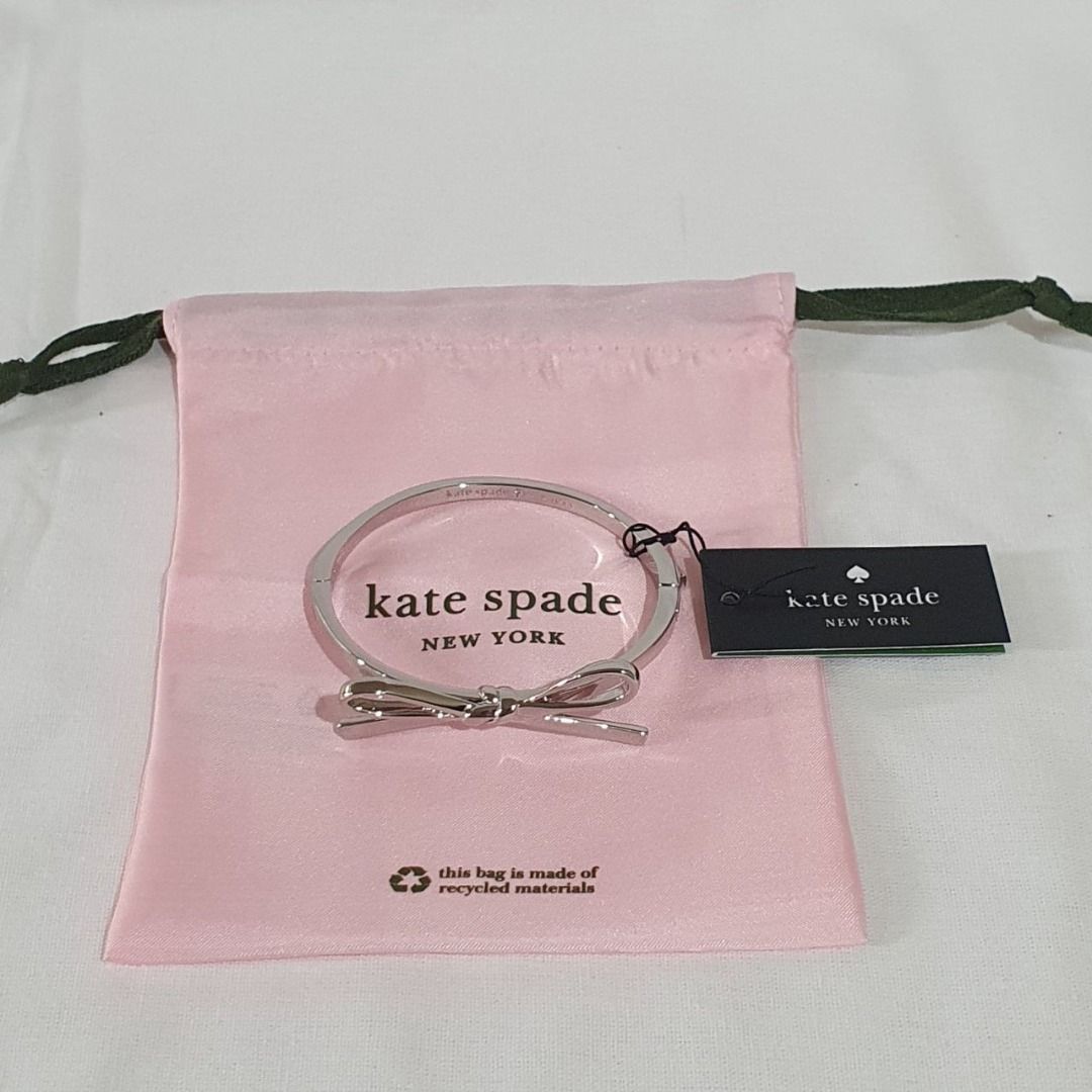 Kate Spade Skinny Mini Bow Bangle - Silver (Category: Bracelets) located in Mandaluyong City. Submitted by deedumms07 (Listing ID 1289352735, Image 2). Description: Kate Spade Skinny Mini Bow Bangle - Silver - Metal - Bangle bracelet - Dust bag included Brand new.