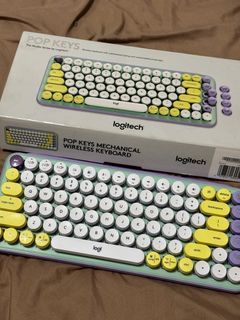Logitech Pop Keys Keyboard with complete set