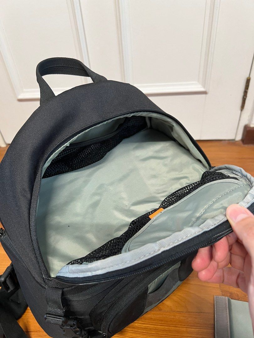 Lowepro Slingshot 300 AW camera bag