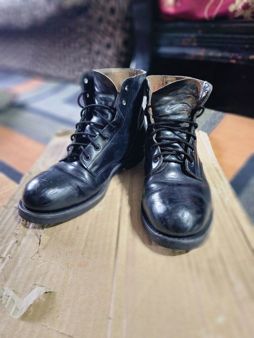 Canadian army store parade boots