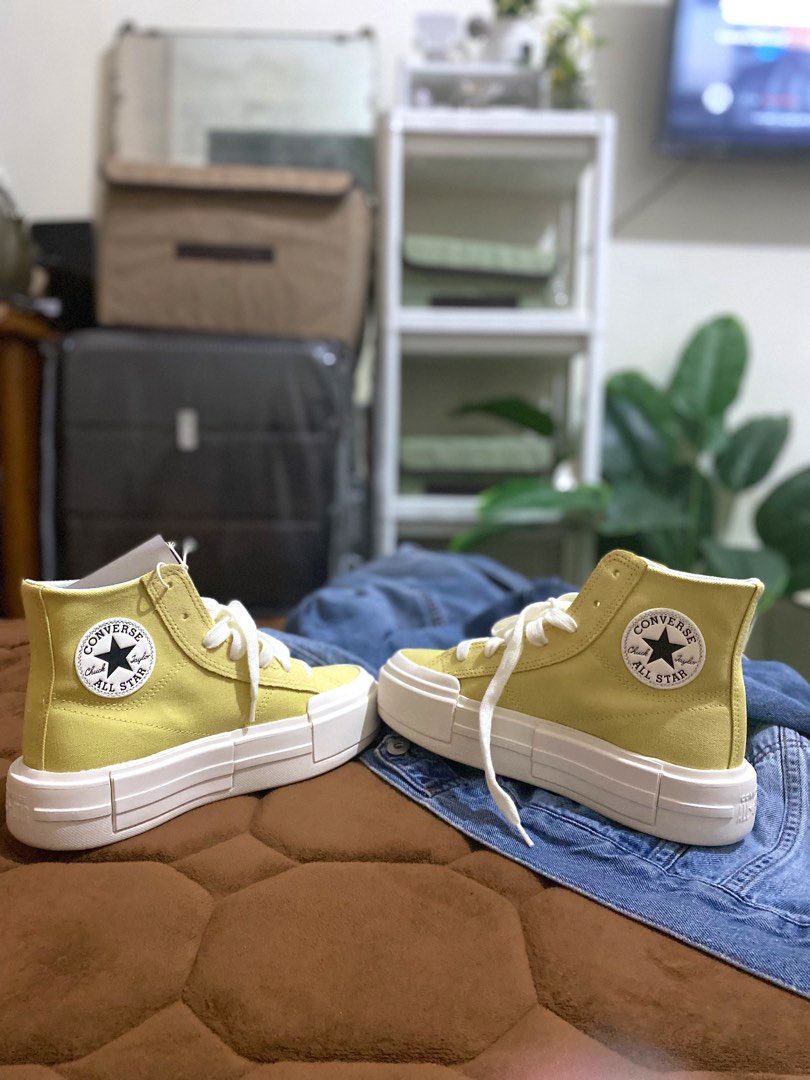 NETT Freeongkir! Converse High Chuck Taylor CTAS Cruise Yellow
