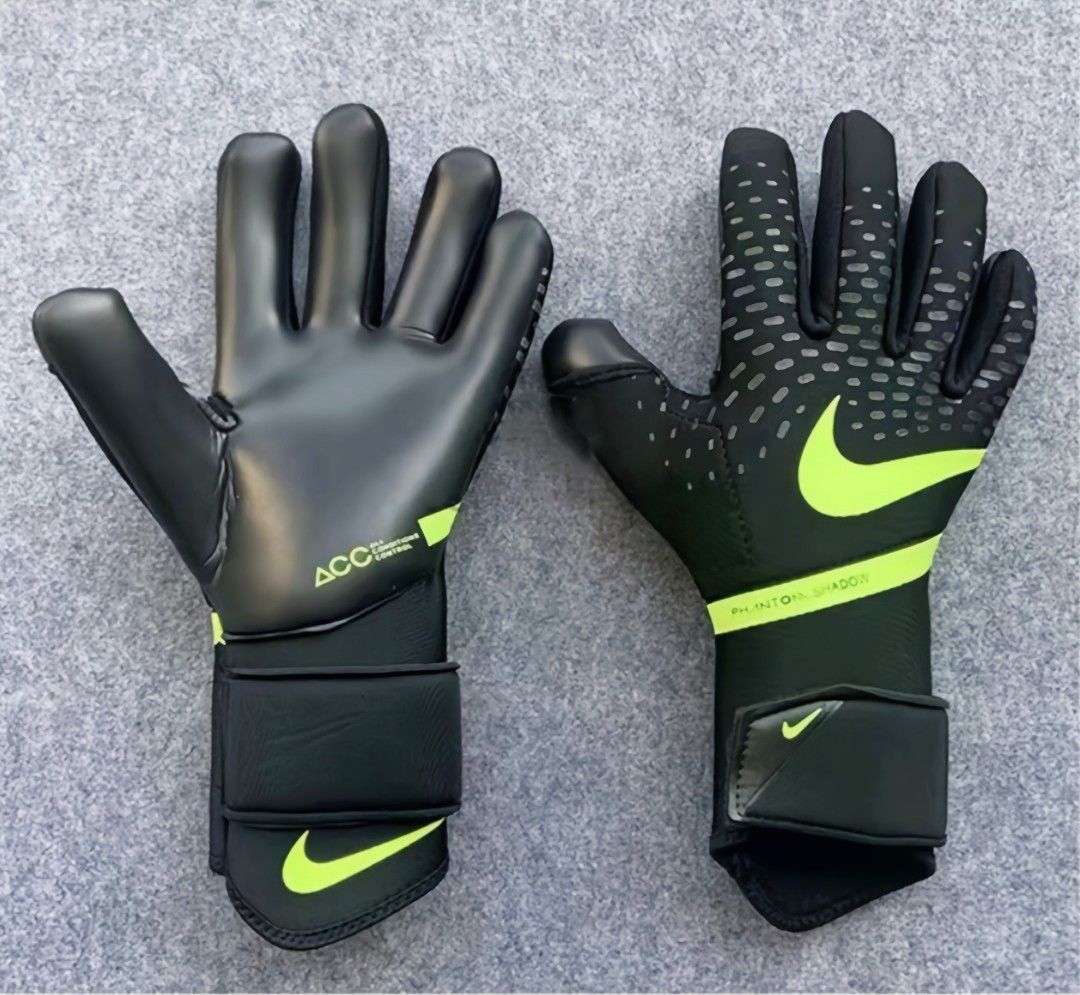 Nike phantom shadow gloves on sale