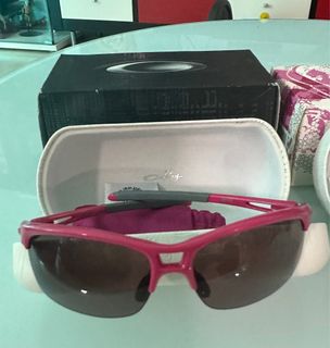 (Category: ) located in . Submitted by bewares93 (Listing ID 1289250095, Image 1). Description: .