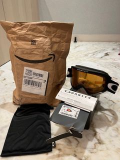 （分類：）位於 。 由 bc930 提交（商品編號 1289332678，圖片 1）。簡介： 。