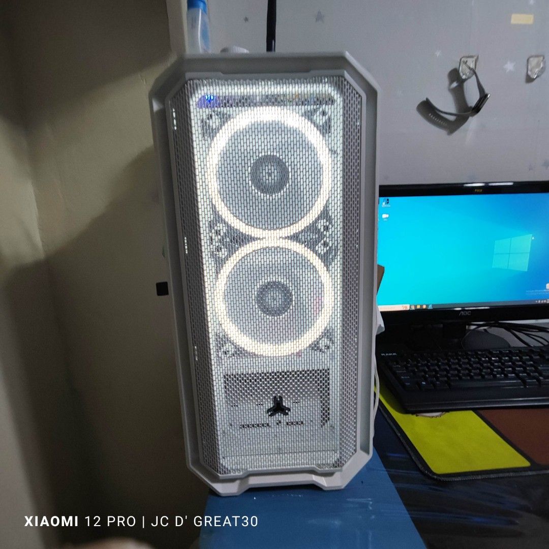 PC For sale Complete pa With Box (Category: Desktops) located in Quezon City. Submitted by shopme_gadget30 (Listing ID 1289383979, Image 3). Description: for sale or trade sa iphone or Nintendo switch specs nasa photo lhat no issue nakatambak lng gagamitin ko sna pang work from home kaso di natuloy bagong bago pa brandnew ko nabilo kasama monitor at keyboard at mouse ngastos ko almost 40k Qc area payment: bdo/gcash.