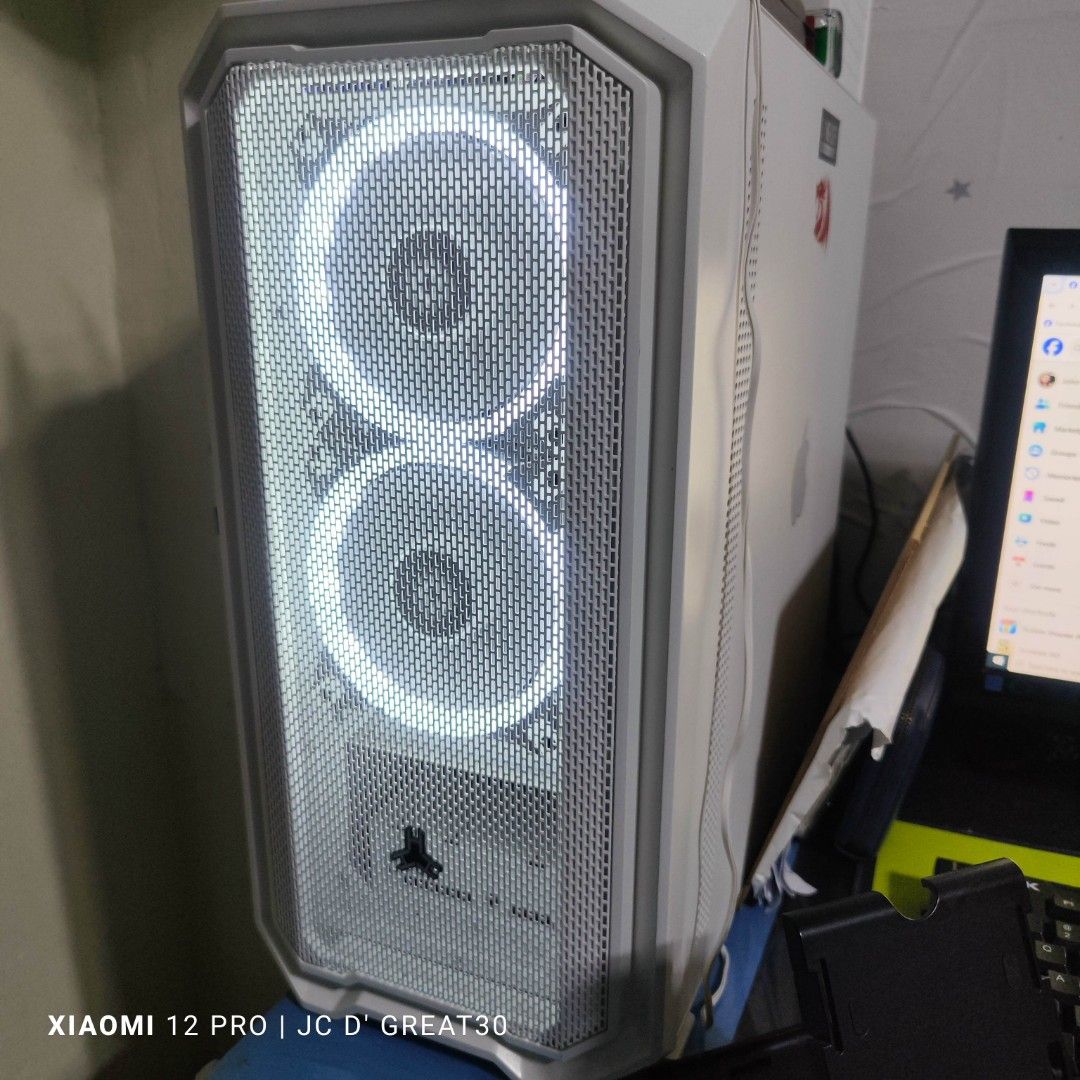 PC For sale Complete pa With Box (Category: Desktops) located in Quezon City. Submitted by shopme_gadget30 (Listing ID 1289383979, Image 1). Description: for sale or trade sa iphone or Nintendo switch specs nasa photo lhat no issue nakatambak lng gagamitin ko sna pang work from home kaso di natuloy bagong bago pa brandnew ko nabilo kasama monitor at keyboard at mouse ngastos ko almost 40k Qc area payment: bdo/gcash.
