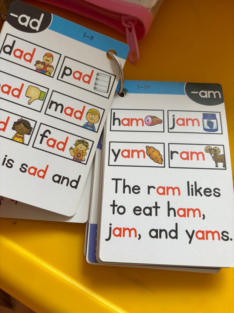 Phonics flash cards, Buku &amp; Alat Tulis, Buku Anak-Anak di Carousell