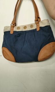 (Kategori: ) berada di . Dikirim oleh ellamarcella_project (ID iklan 1289246552, Gambar 1). Deskripsi: .