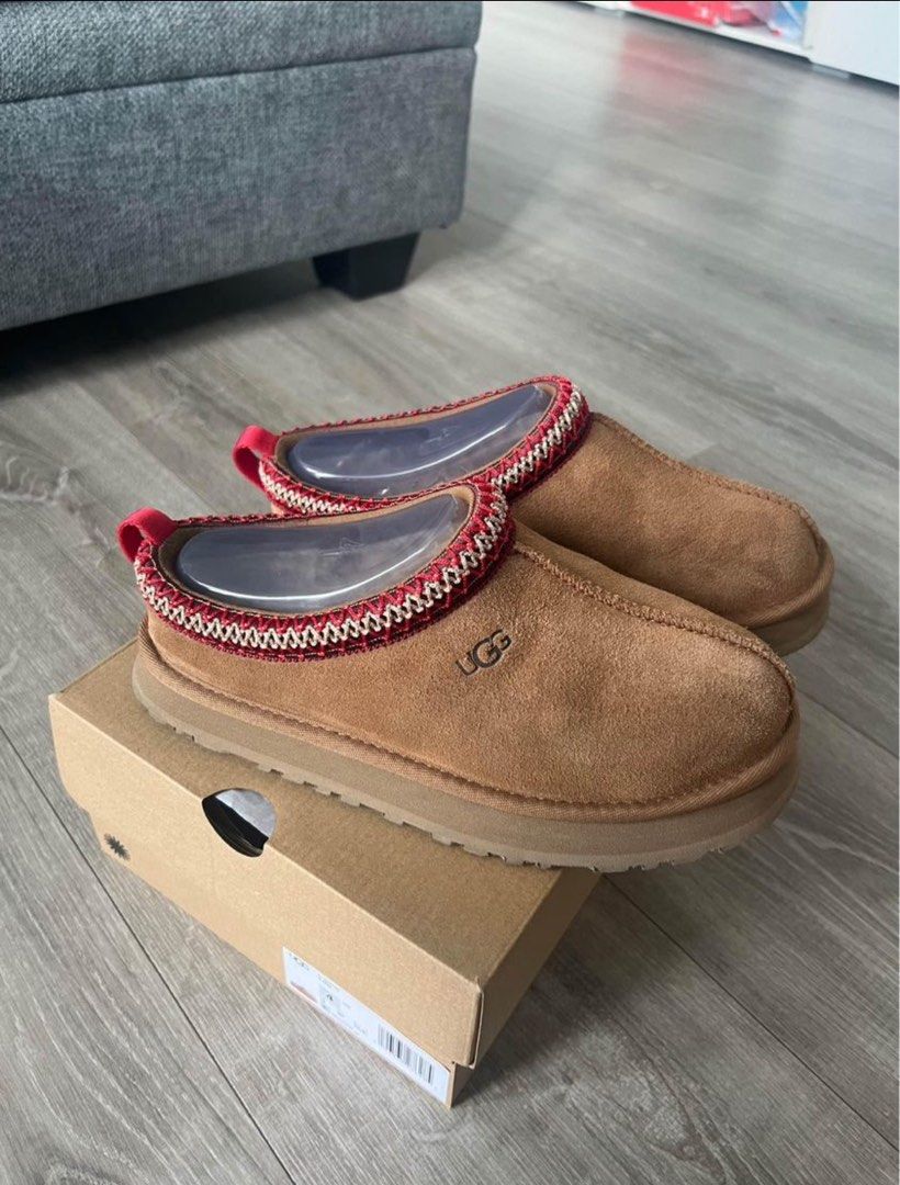 Ugg sherway gardens hot sale