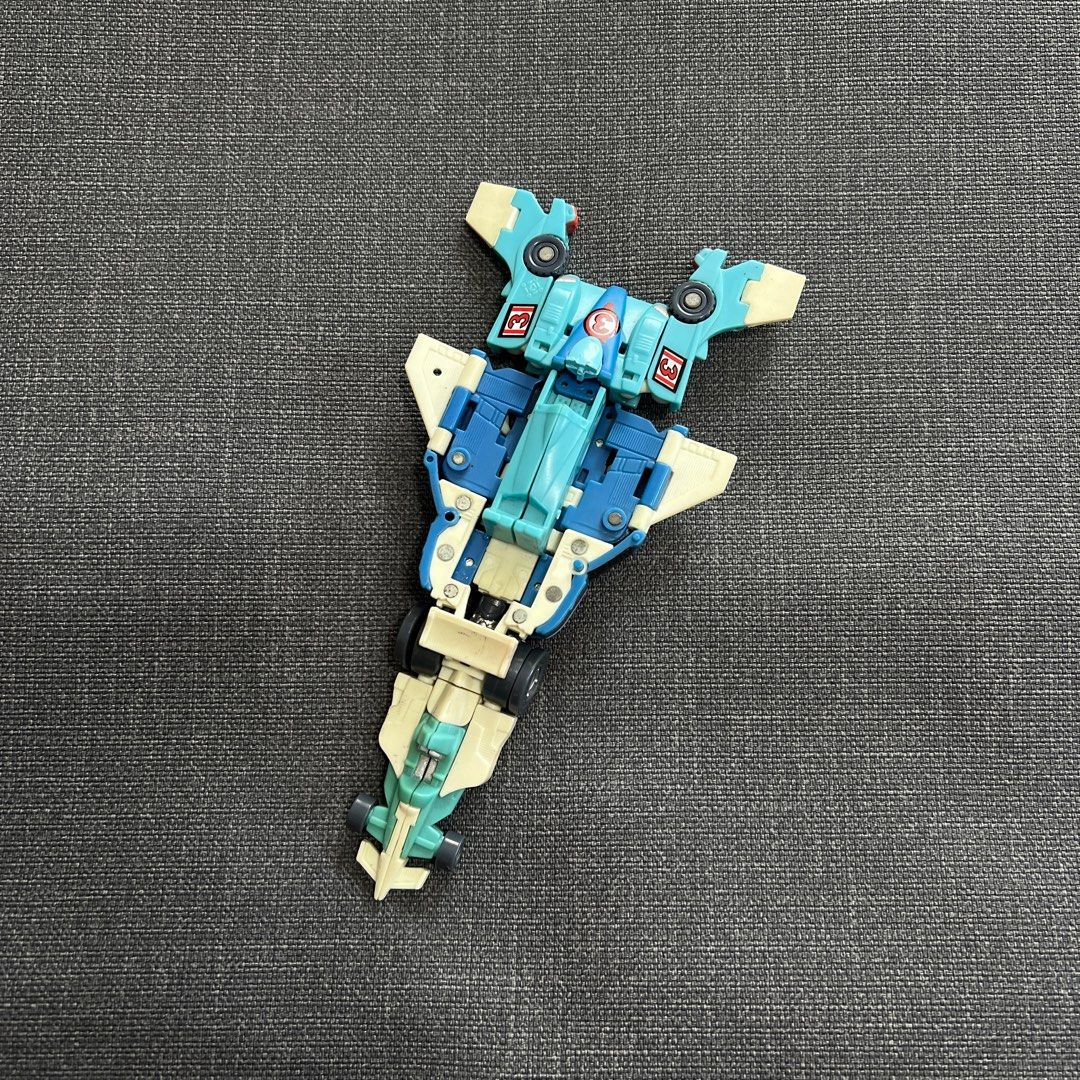 Transformers Armada Skyboom Shield Crystaltector Race Micron X-Dimension (Category: Action & Battle Toys) located in Baguio. Submitted by oh.seph (Listing ID 1289276041, Image 2). Description: Transformers Armada Skyboom Shield Crystaltector Race Micron X-Dimension Released 2002 Spin (has broken pegs see photos) Drift Indy.