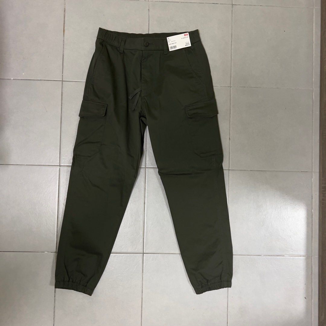 UNIQLO Navy Blue pants, Men's Fashion, Bottoms, Joggers on Carousell