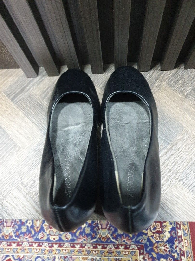 Aerosoles black heels sale