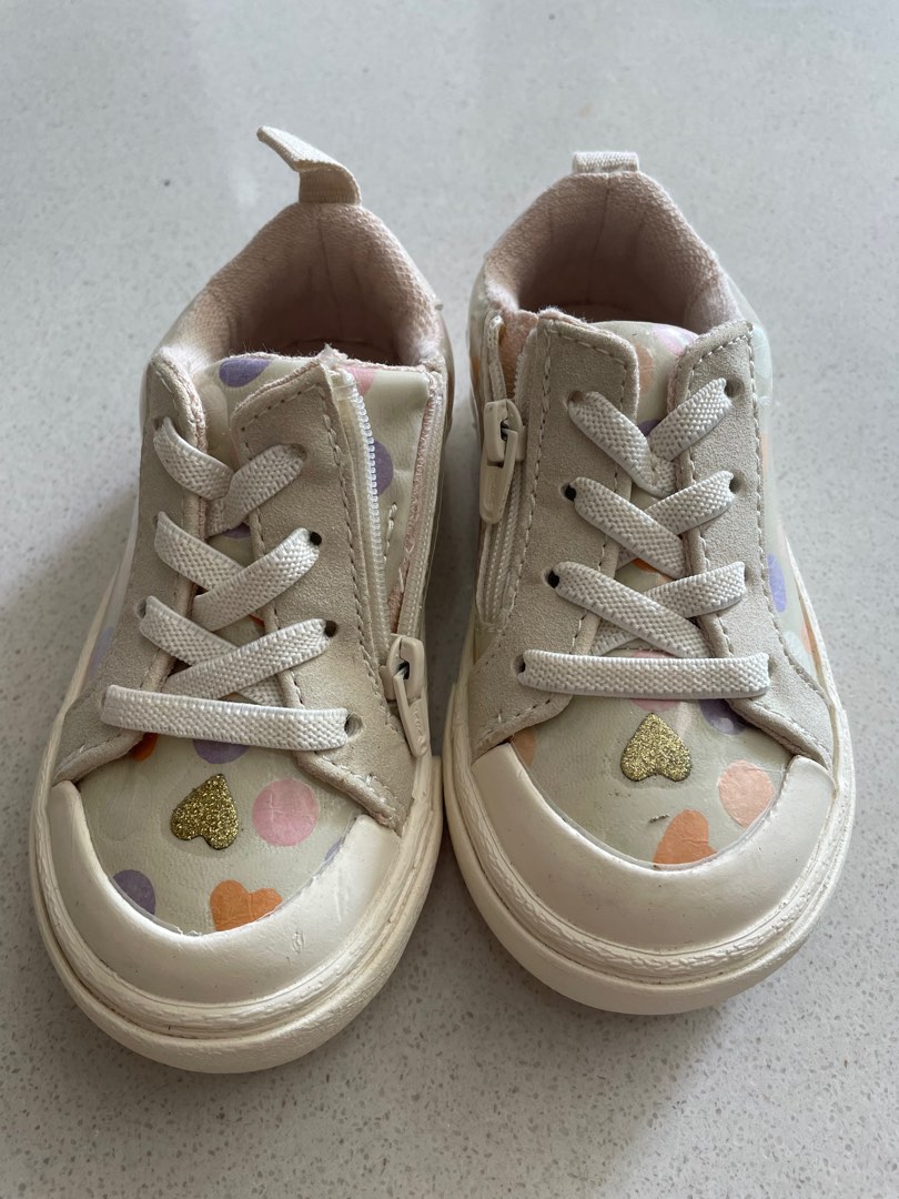 Girls sneakers hot sale size 2