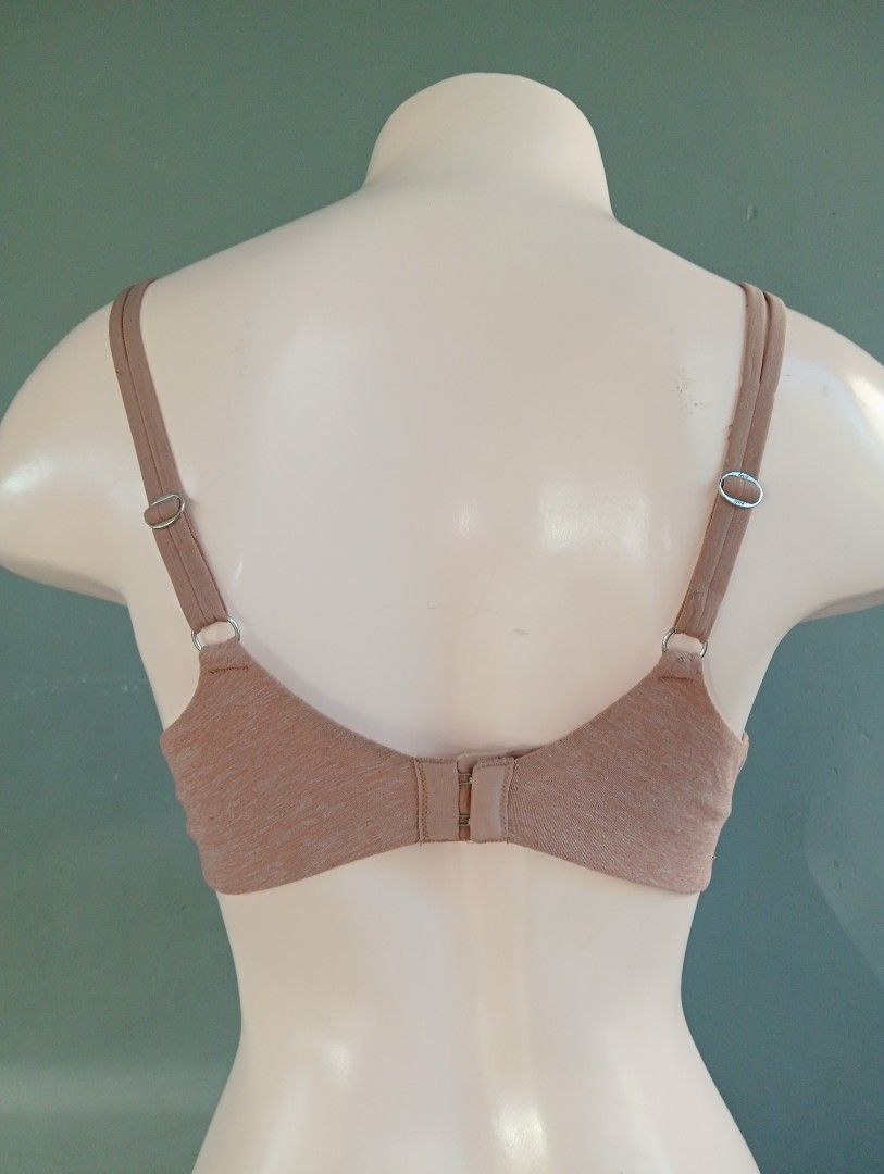 XL AERIE BRA NONWIRE NOT PADDED, Women's Fashion, Undergarments &  Loungewear on Carousell