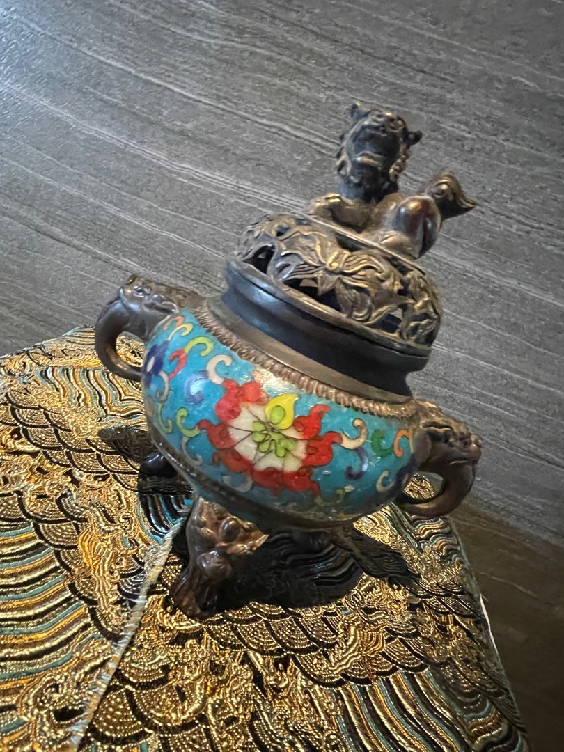 景泰蓝乾隆年制早期收藏古早文物，雙耳貔貅天球三足鼎淨香爐China 