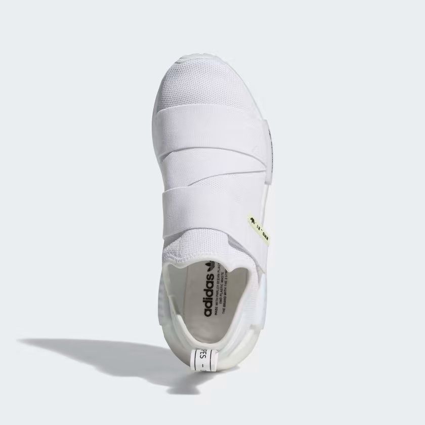 Adidas nmd r1 store cloud white core black
