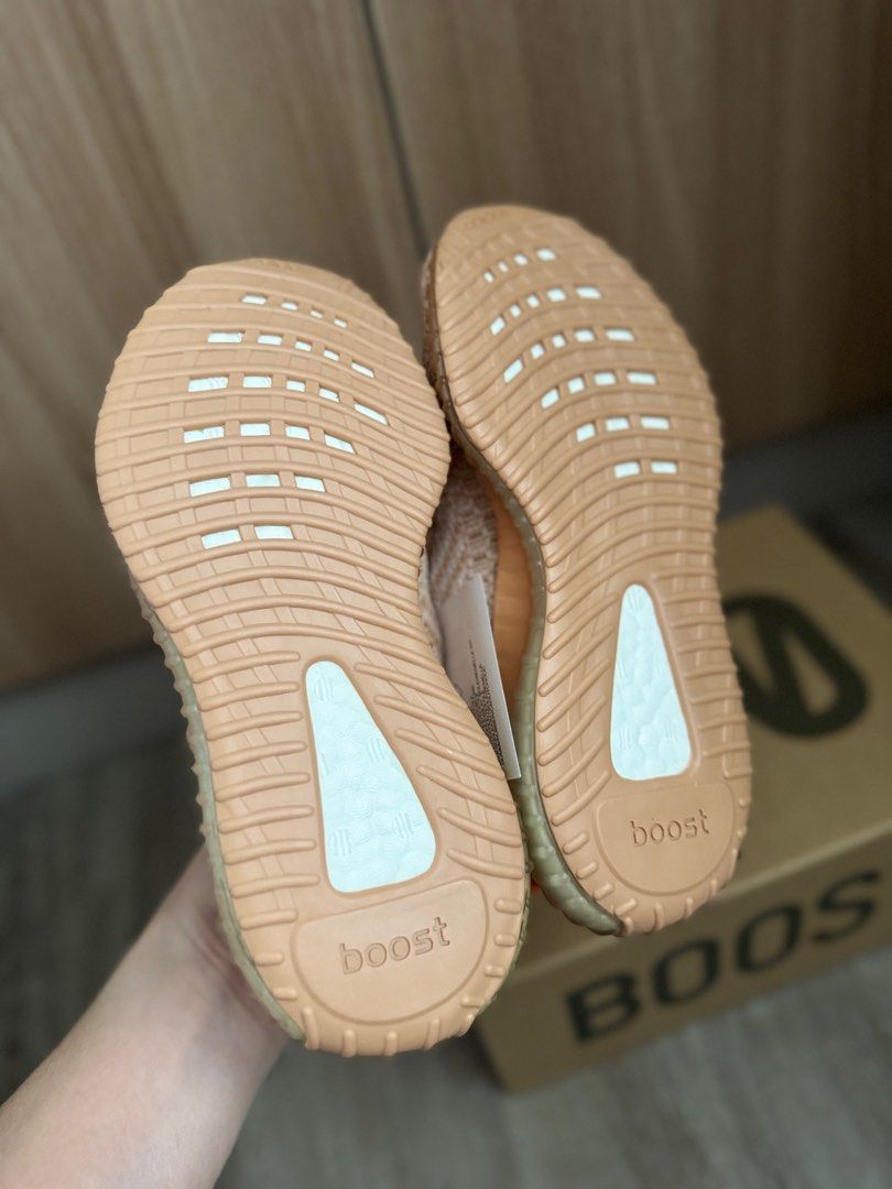 Kid size yeezy boost 350 top