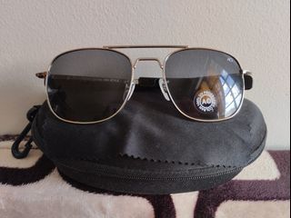 AO aviator type sunglasses