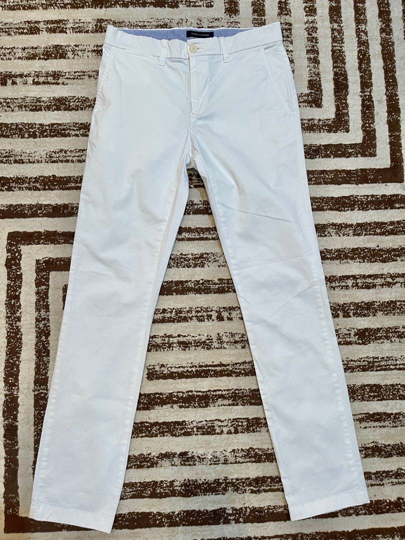 Tommy hilfiger authentic chino store