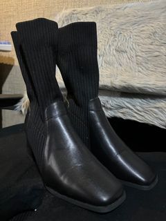 Black boots s37