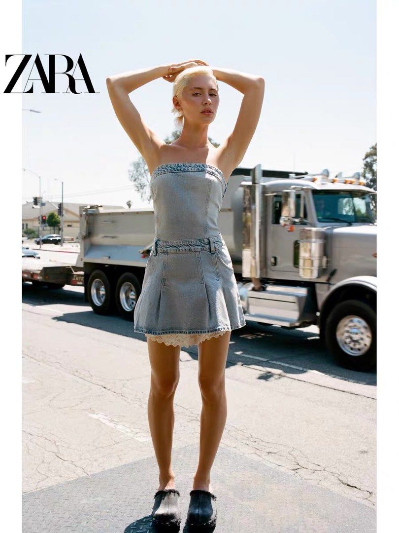 zara denim tube dress Item: Zara Stripe Denim Tube Dress Sizes: M L Colours: Displayed colour(s) Price: N24,000 Payment Method Transfer/Bank deposit How To Order Kindly send a DM Send a direct WhatsApp message(08157422174) via