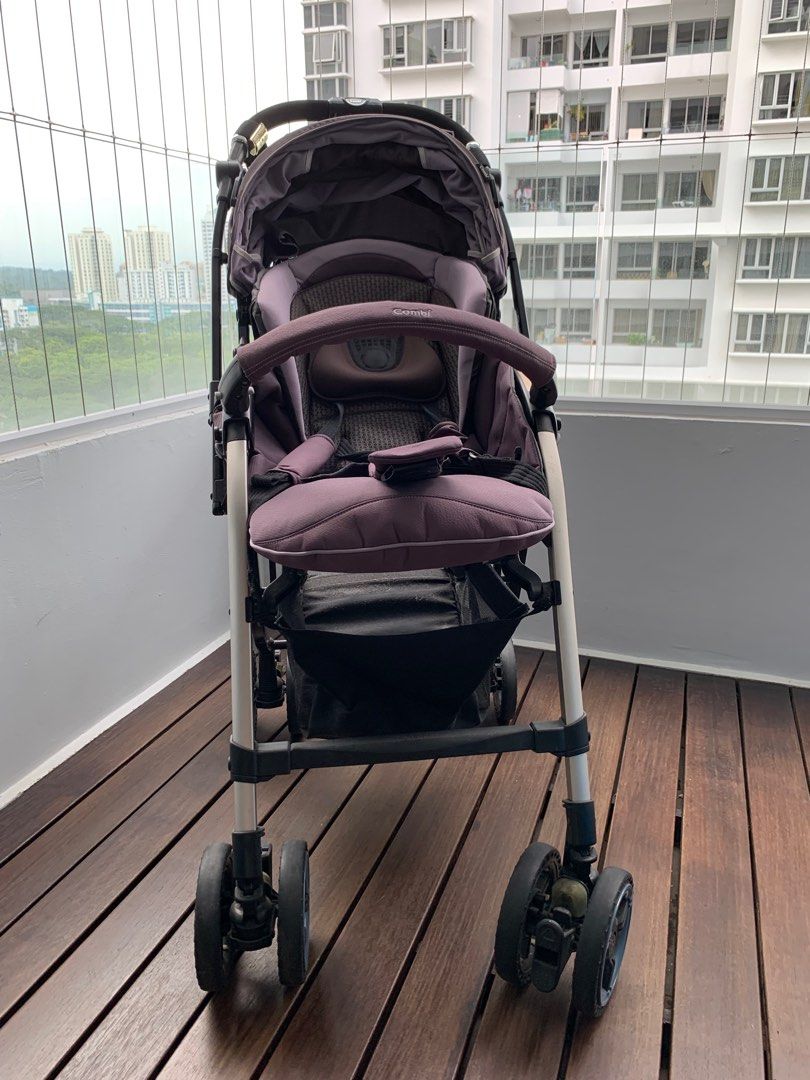 Combi Miracle Turn Stroller Babies Kids Going Out Strollers