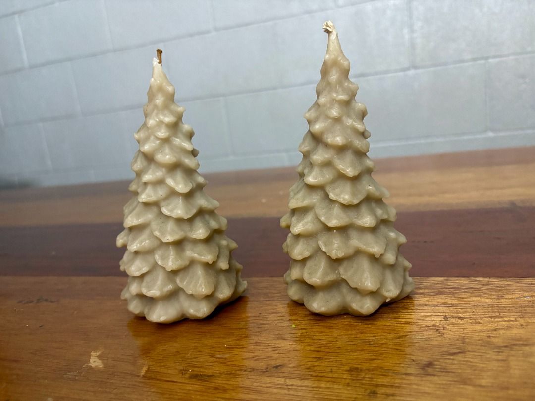 Beeswax candles (Category: Other Home Decor) located in Las Pinas. Submitted by tienda_ (Listing ID 1289610729, Image 3). Description: Beeswax candles 350 per candle Gently rendered in a solar wax melter. Refined under very low heat. Retains the fragrance of honey indefinitely. (*All candles are handmade please allow a couple of points in millimeter sizing*) 9cm height by 8.3cm width To "break in" our beeswax candles: trim wick to 1/4 inch. Wrap 