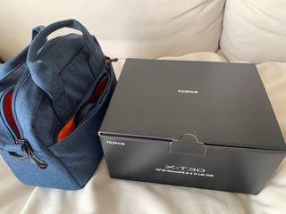（分類：）位於 。 由 perryinbox 提交（商品編號 1288025978，圖片 1）。簡介： 。