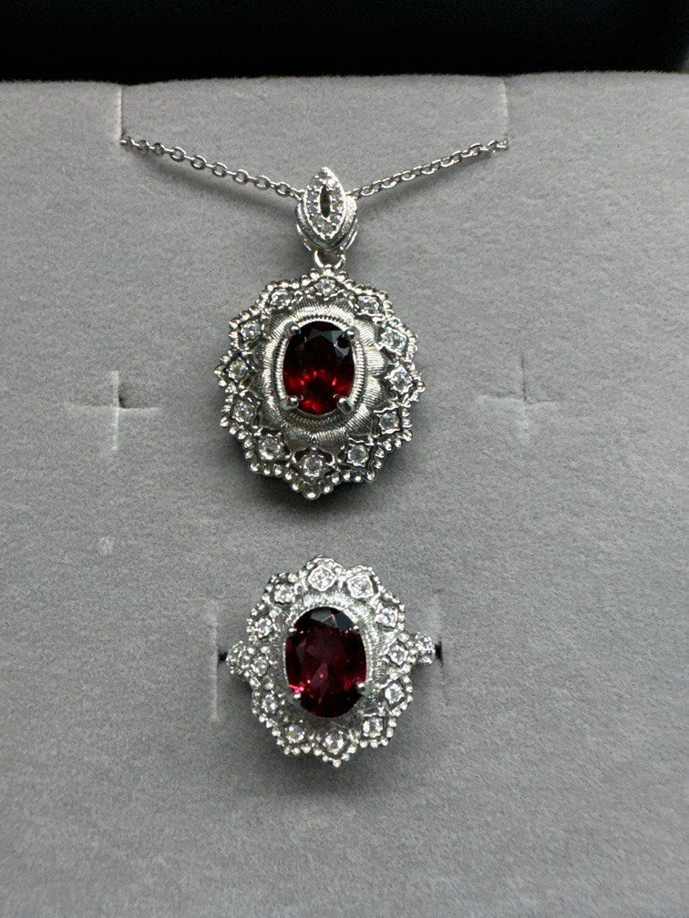 Garnet hotsell silver pendant