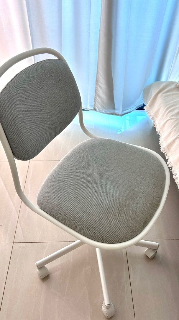 ÖRFJÄLL swivel chair, white/Vissle light gray - IKEA