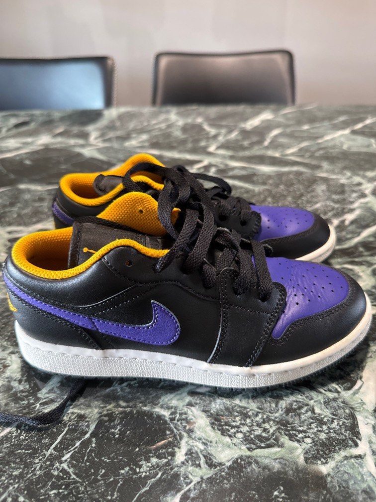 Nike 4y size sale