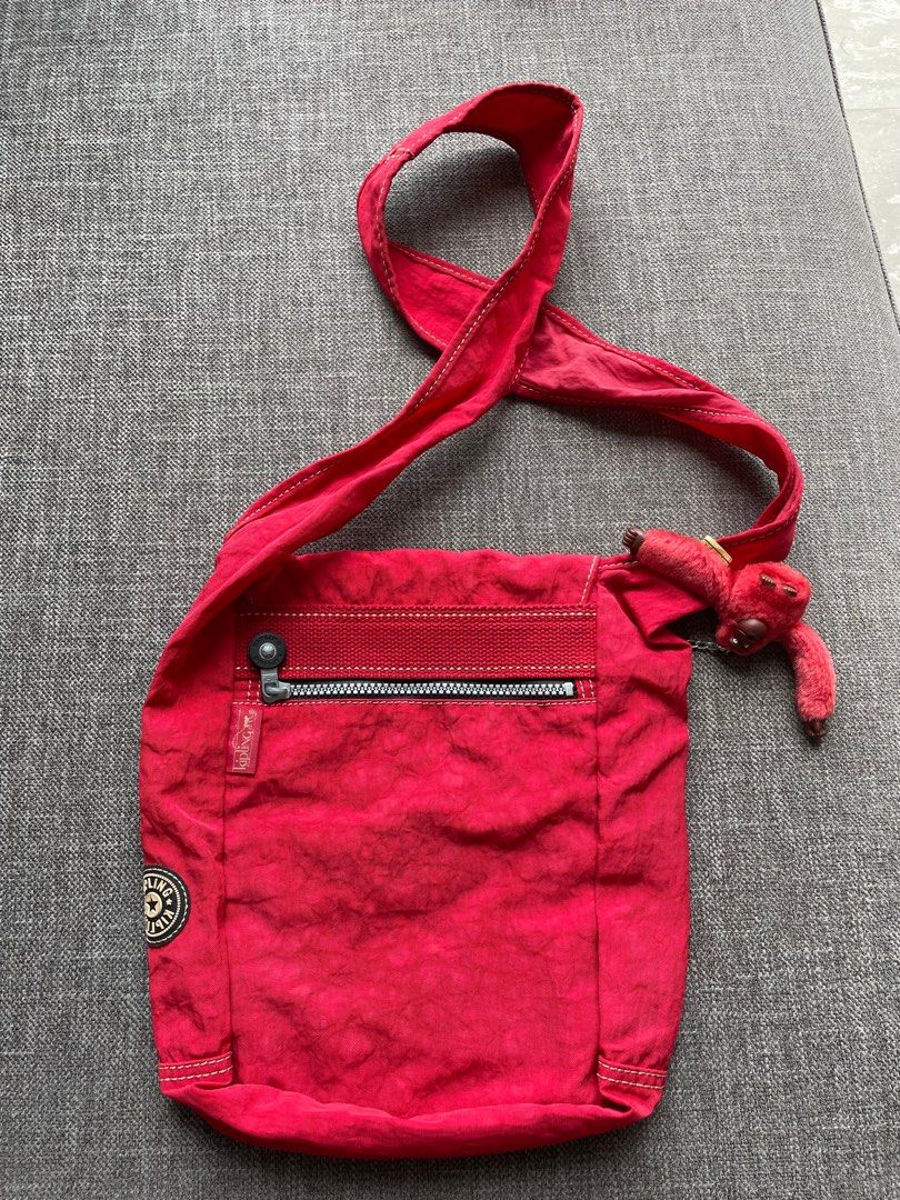 Red sales kipling bag