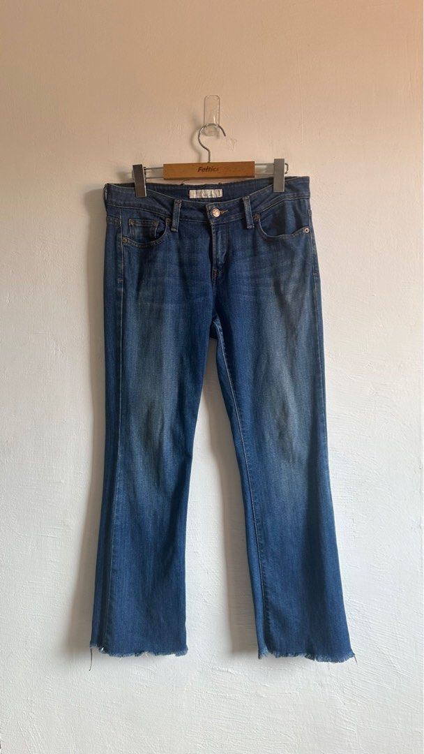 Levi's 545 low rise bootcut jeans top