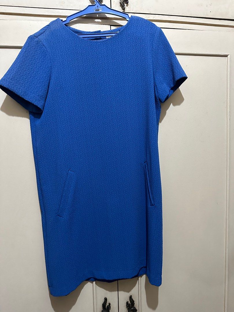 Mango shift dress in blue (Category: Dresses) located in Quezon City. Submitted by krishagee (Listing ID 1289475048, Image 1). Description: .
