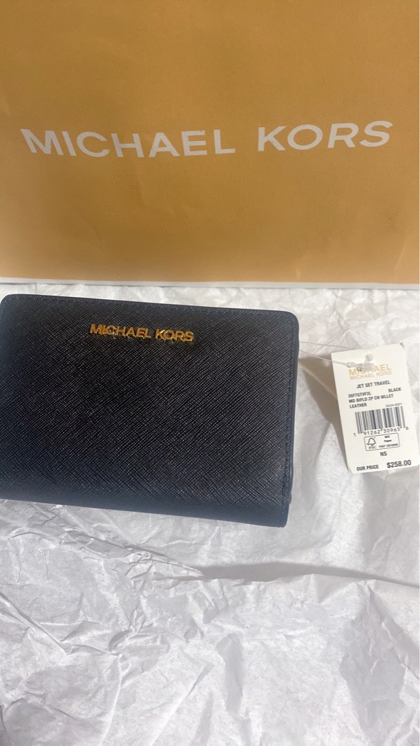 Michael kors sales wallet 98