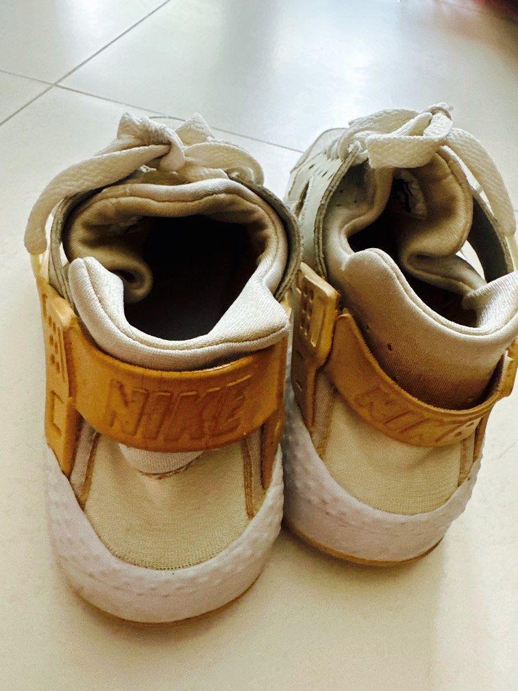Nike Air Huarache Show White Youth Women s Fashion Footwear