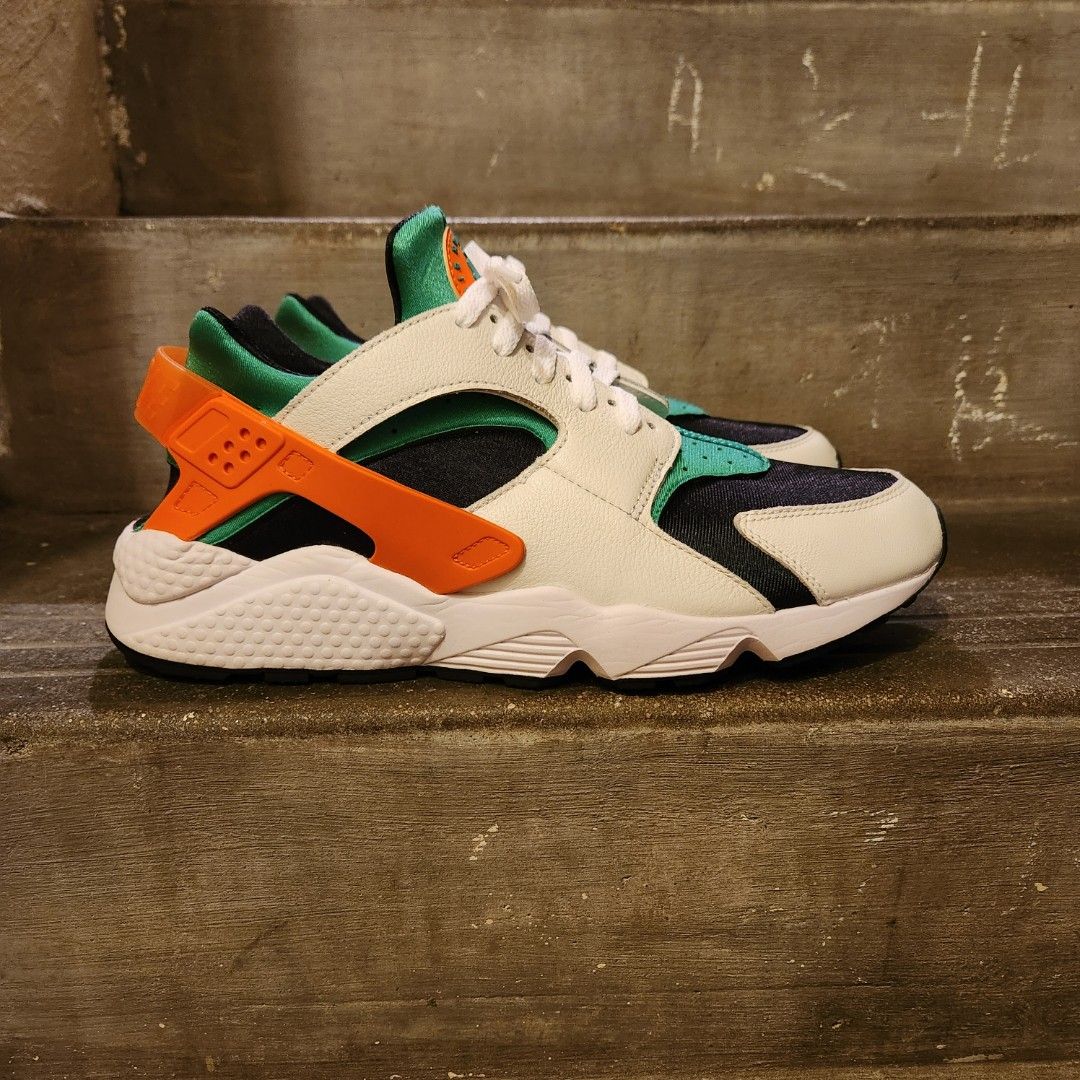 Nike air discount huarache miami hurricanes