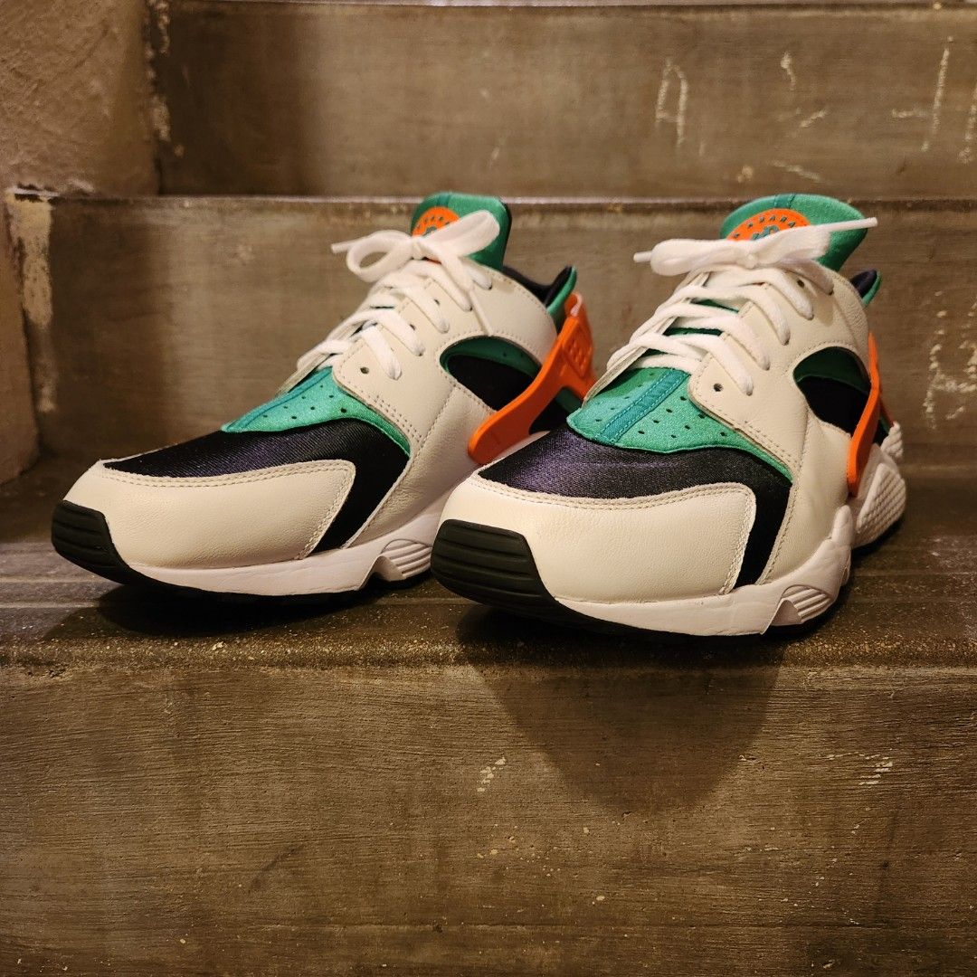 NIKE AIR HUARACHE Miami Hurricanes Unisex Size US11.5 White Safety Orange Stadium Green Black Sneakers Sport Shoes Casual Fashion Men s Fashion Footwear Sneakers on Carousell
