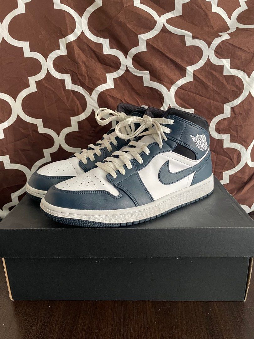 Nike air jordan 1 retro mid armory navy on sale