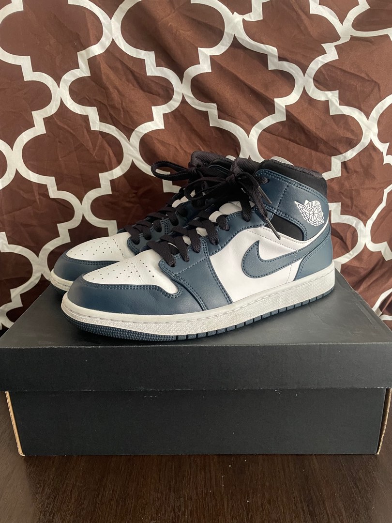 navy teal jordan 1