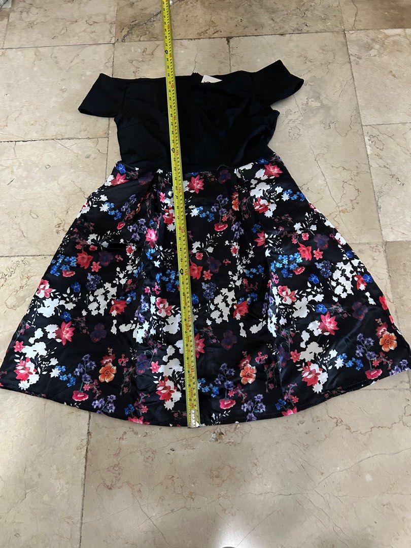 dress fr korea (Category: Dresses) located in San Juan City. Submitted by HannaRuby (Listing ID 1289605141, Image 3). Description: Brand new dress from Korea Size medium Can wear it Off shoulder.