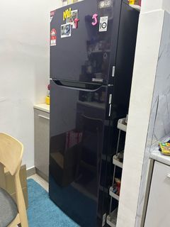 (Category: ) located in . Submitted by aimanabaziz (Listing ID 1289620158, Image 1). Description: .