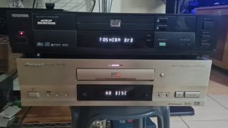 Pioneer dv-s6d, toshiba sd-2050 dvd cd players
