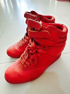 Red womens boots discount sale