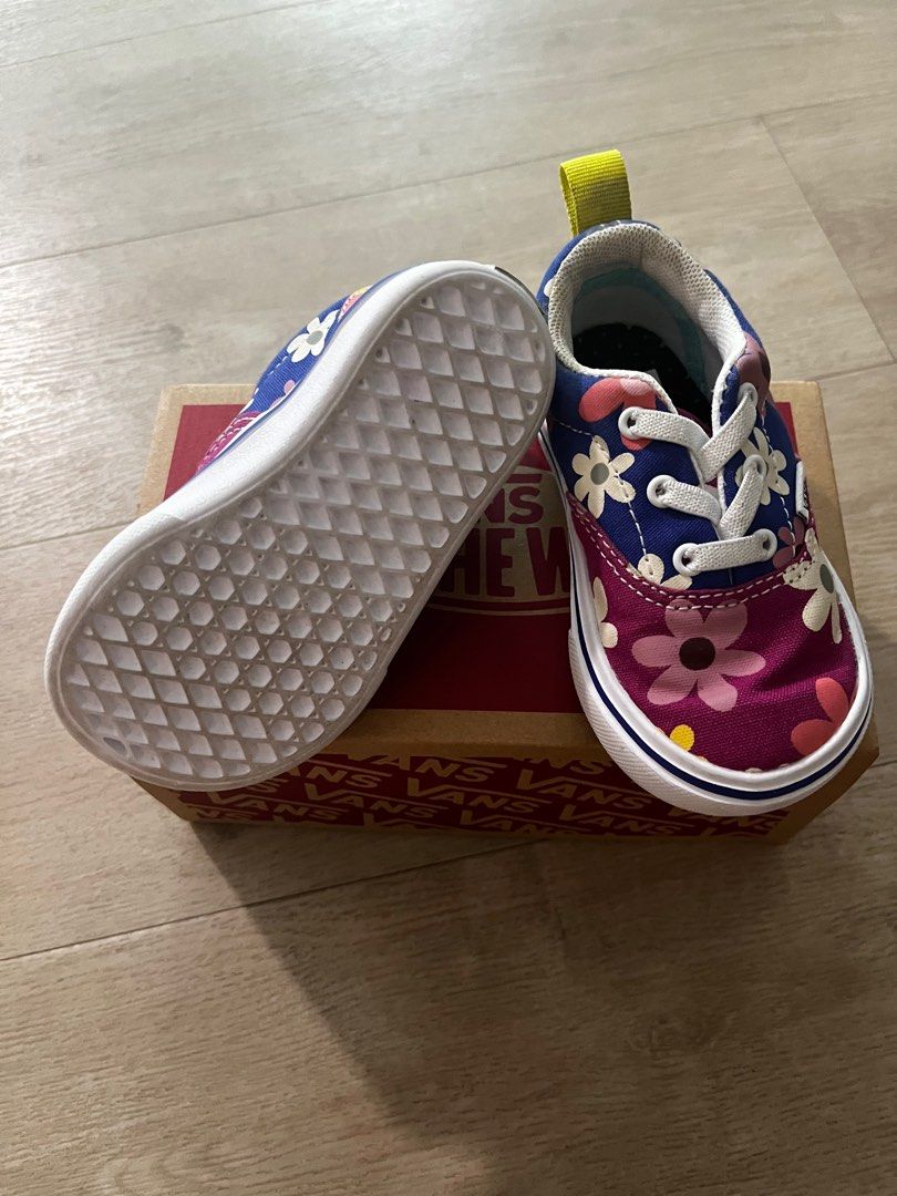 Size 6 kids best sale vans