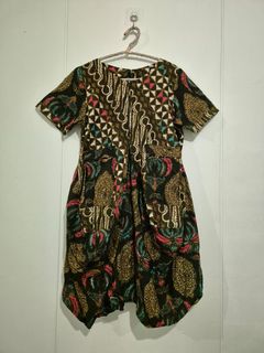 (Category: ) located in . Submitted by thrifted580 (Listing ID 1289618544, Image 1). Description: .