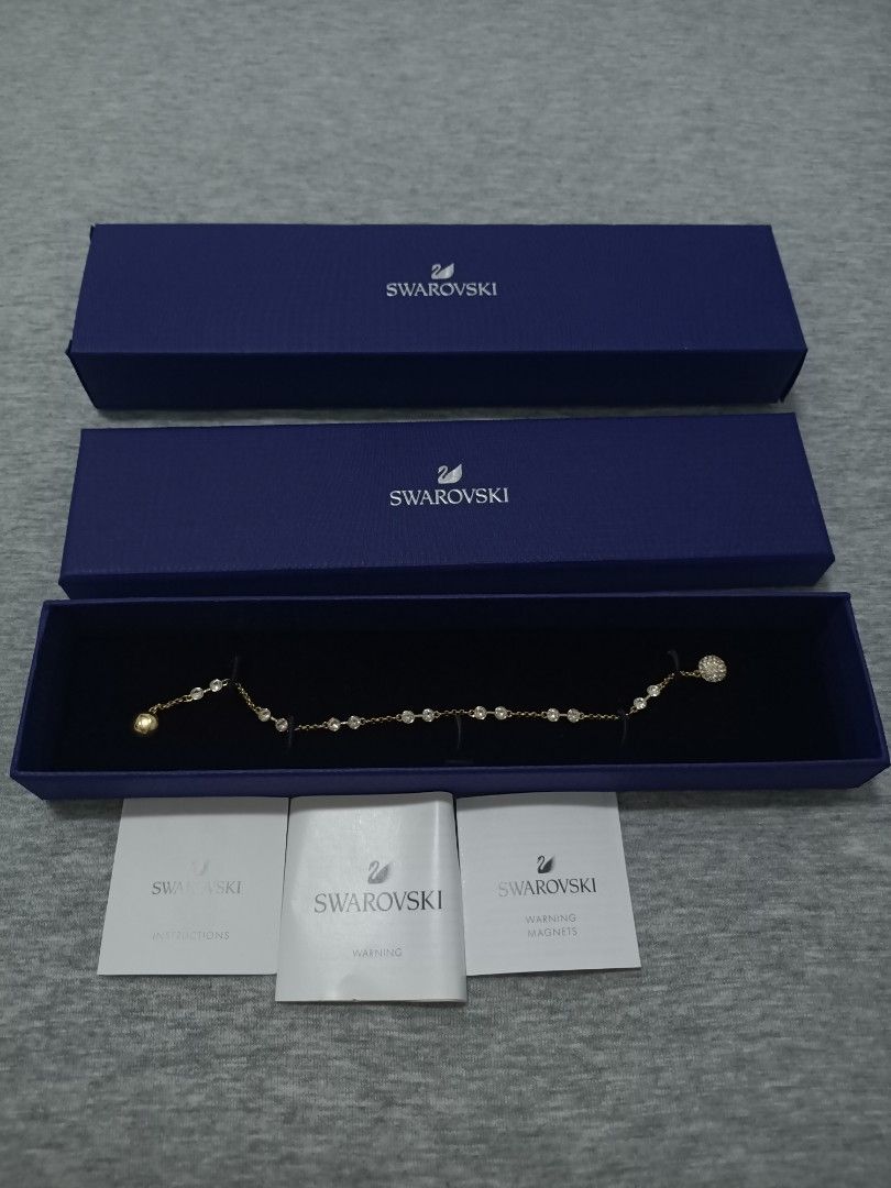 Swarovski carrier hot sale