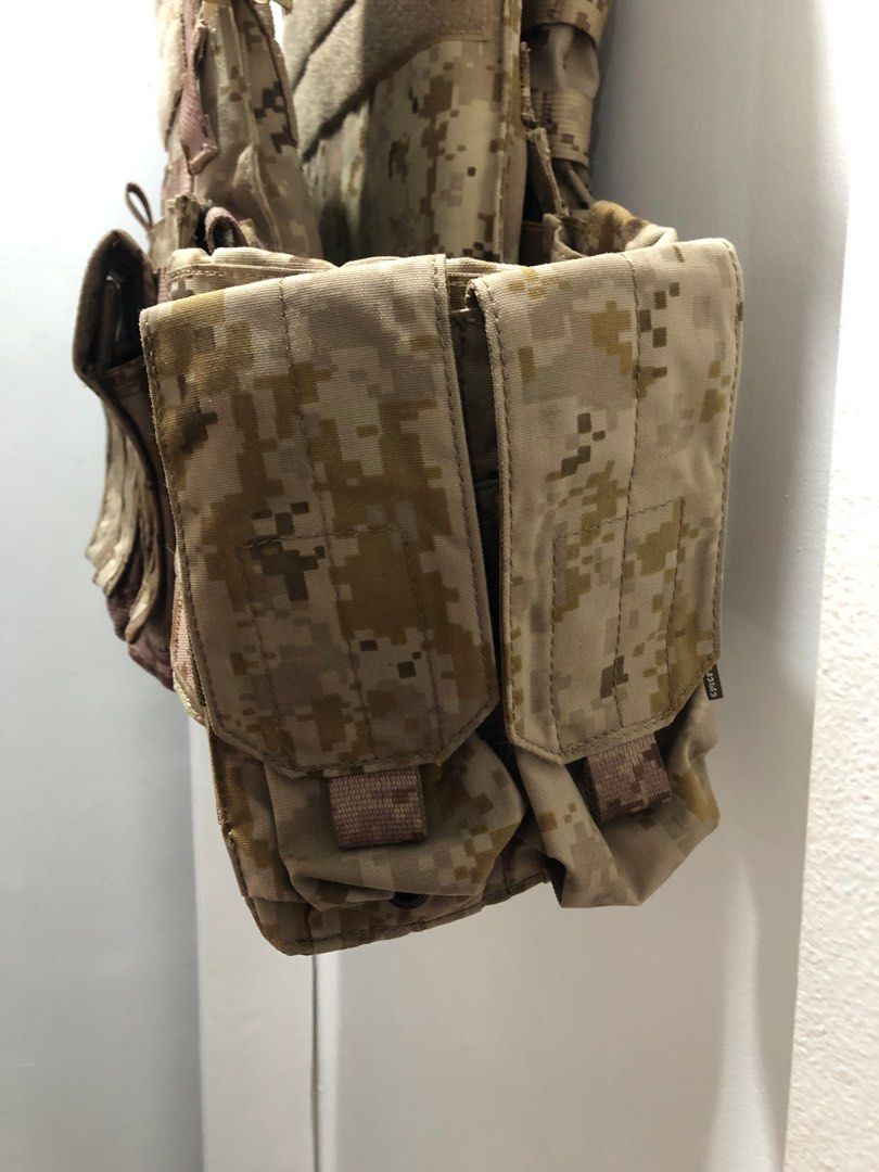 Tactical Vest with Mag Pouches